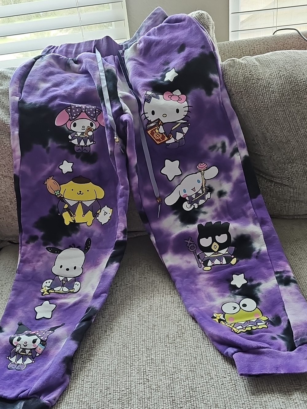 Hot Topic Hello Kitty Joggers